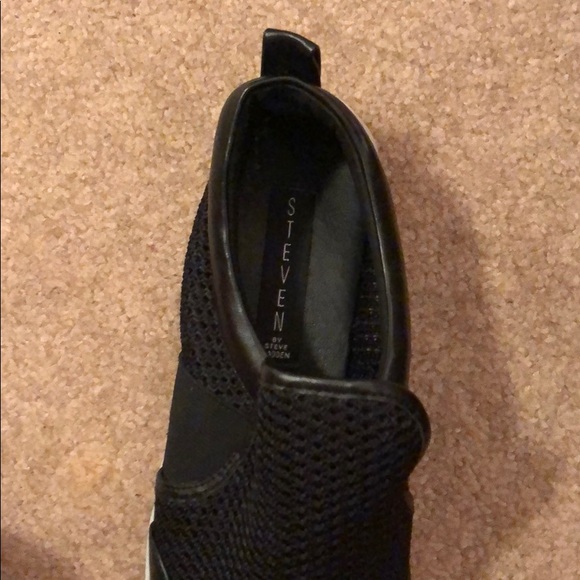 Shoes - Picture 3 of 3